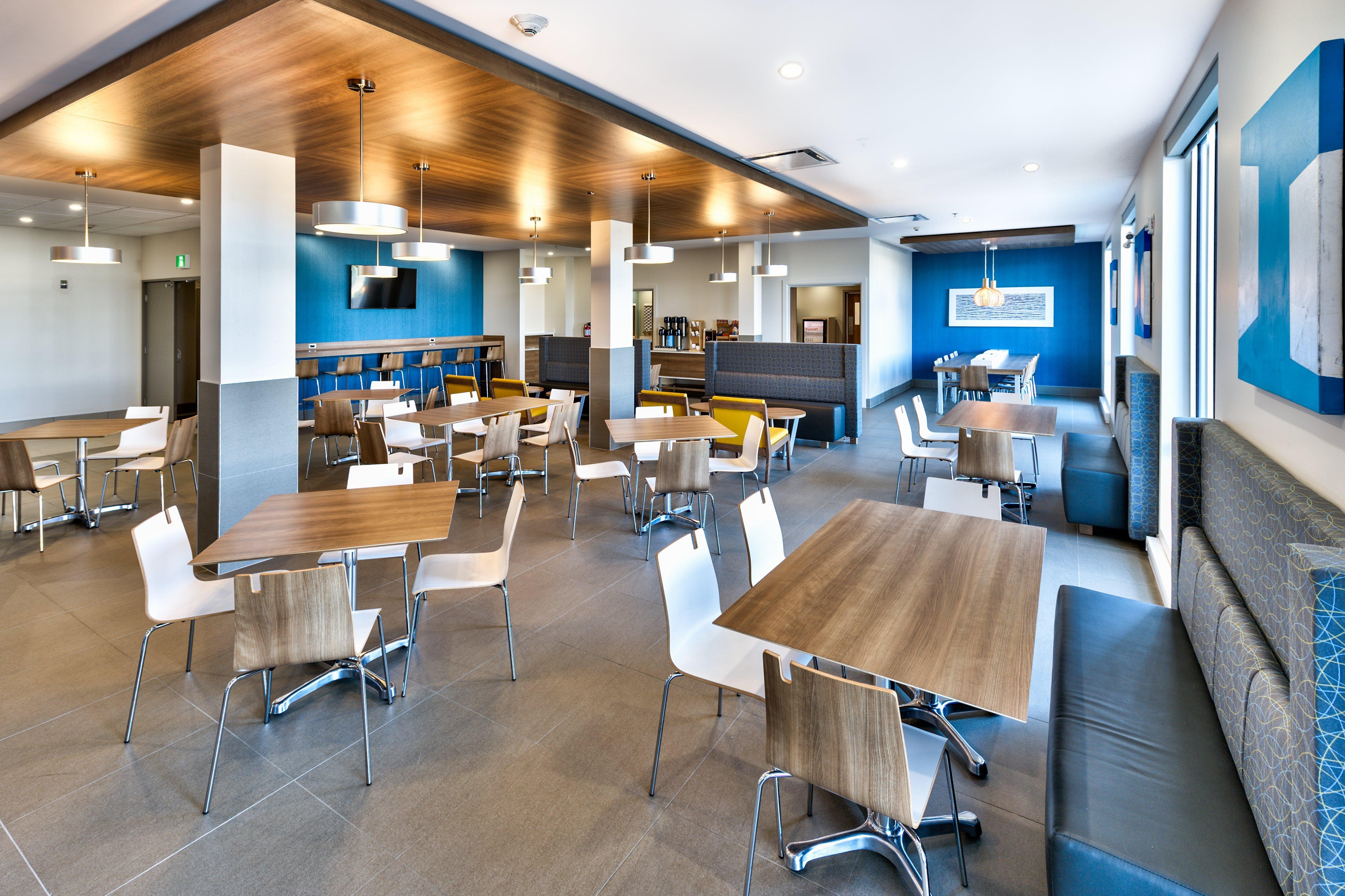 Holiday Inn Express & Suites - Trois Rivieres Ouest By Ihg Bagian luar foto