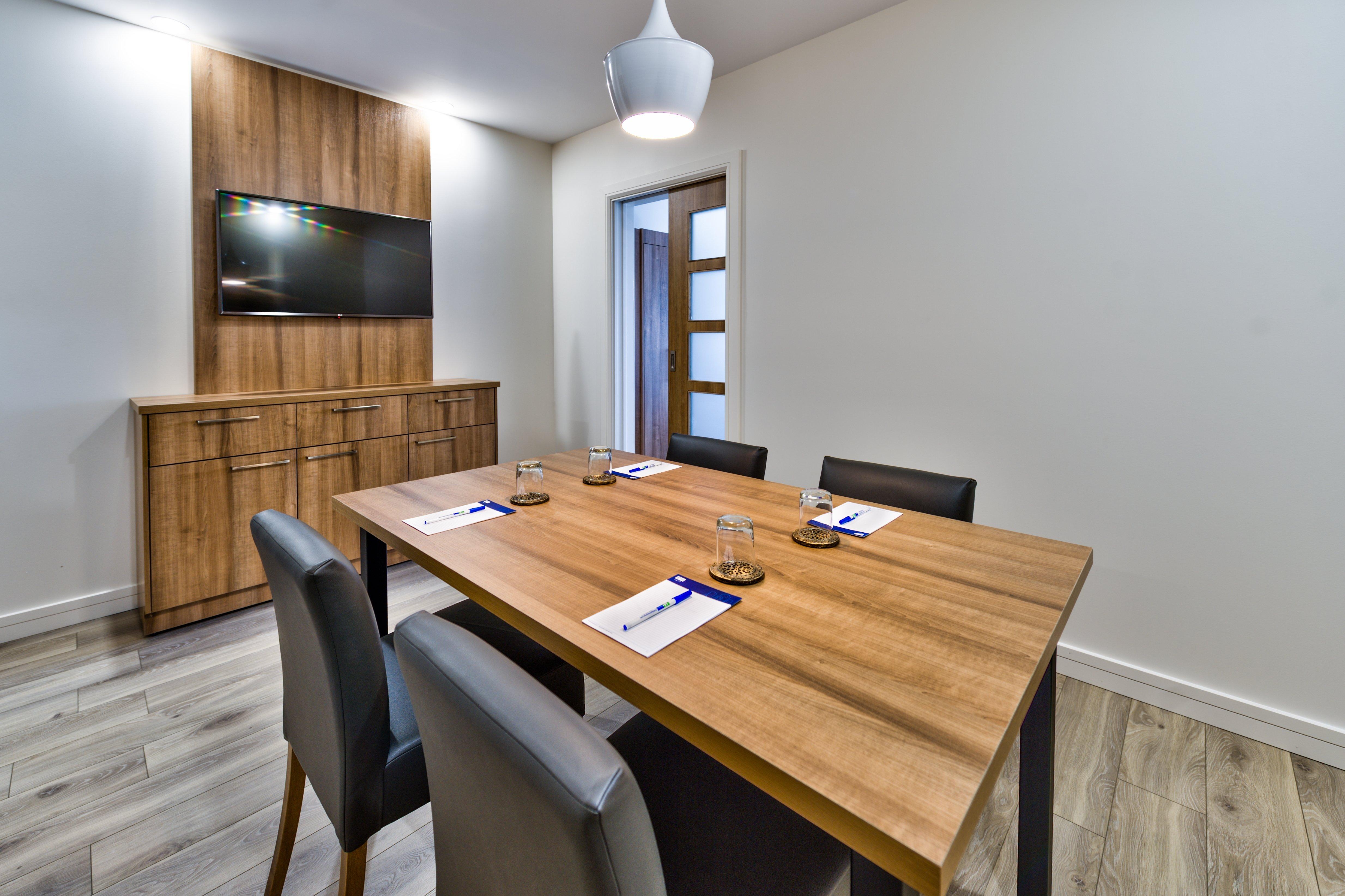 Holiday Inn Express & Suites - Trois Rivieres Ouest By Ihg Bagian luar foto