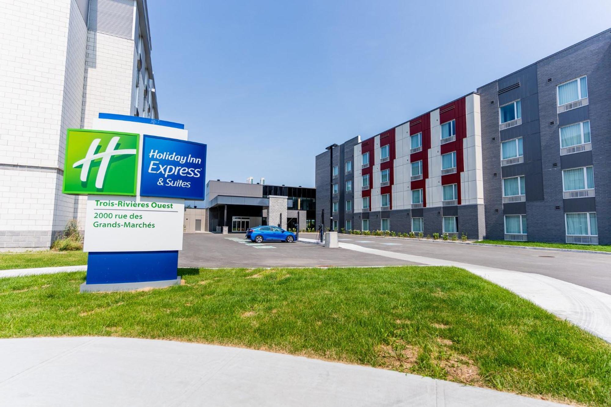 Holiday Inn Express & Suites - Trois Rivieres Ouest By Ihg Bagian luar foto