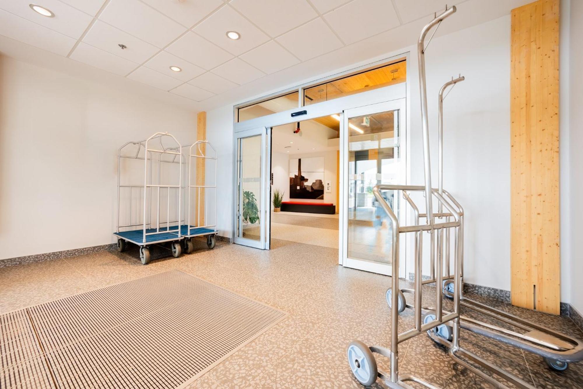 Holiday Inn Express & Suites - Trois Rivieres Ouest By Ihg Bagian luar foto