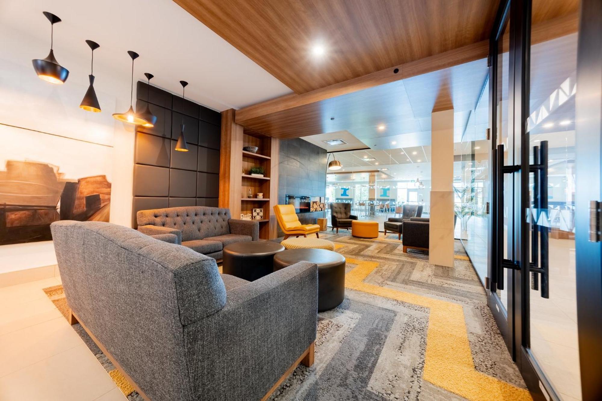 Holiday Inn Express & Suites - Trois Rivieres Ouest By Ihg Bagian luar foto